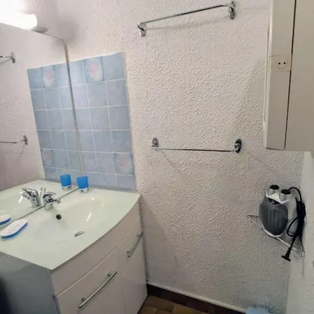 Apartment Hostnfly - Studio 50m 4 People Away From The Beach Cap *