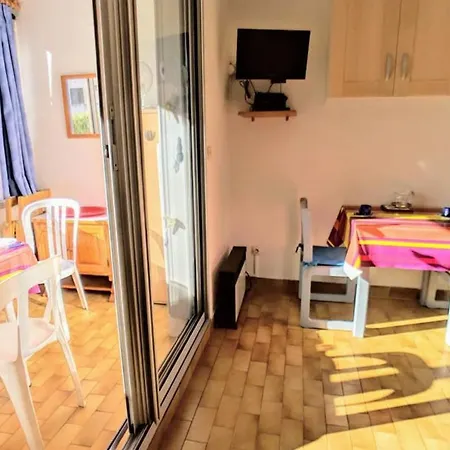 Hostnfly - Studio 50m 4 People Away From The Beach Cap Apartment